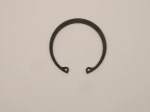 Internal Circlip, used in the gearbox of the Startrite H175 & H200, and also the gearbox / tracking hub of the Startrite V500, V900 & 316 bandsaws