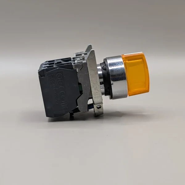 Startrite HB Vice Feed switch. Illuminated when powered. Comes with electrical contact blocks.