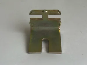 LOWER GUIDE BRACKET ASSEMBLY