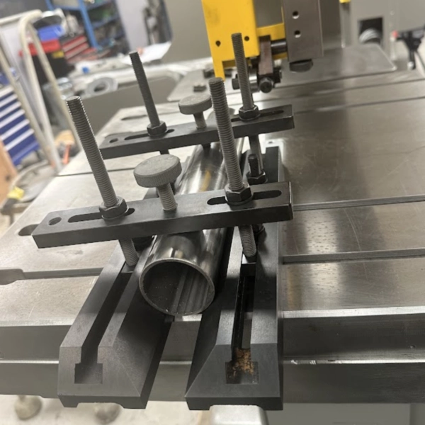Startrite SM2002 Universal Work Holding Kit with clamped bar