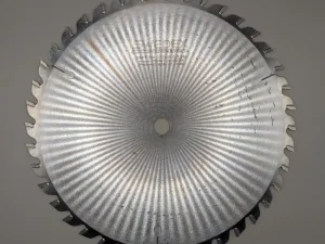 10" diameter, 40 tooth Cross cut circular saw blade. Suitable for the Startrite TA175 & TA255