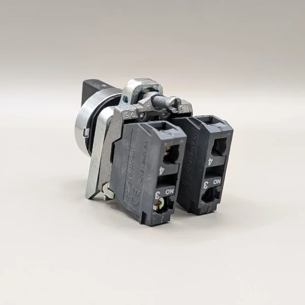 Startrite HB Bow Operator selector switch, with the electrical contact blocks. Used on the HB250A, HB280A & HB330A