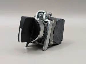 Startrite HB Bow operator switch, with 3 positions. used on automatic models of the Startrite HB bnadsaws.