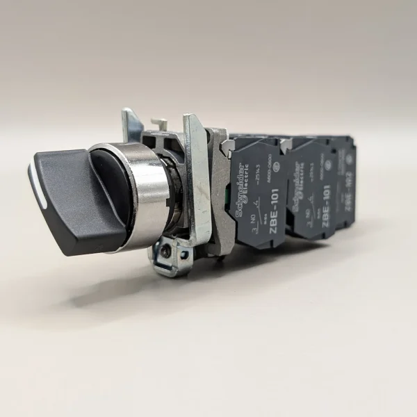 Startrite HB Automatic mode selector switch, with the required electrical contact blocks.