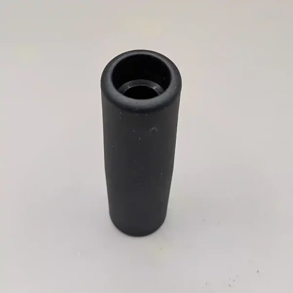 top down view showing step in metric handle.